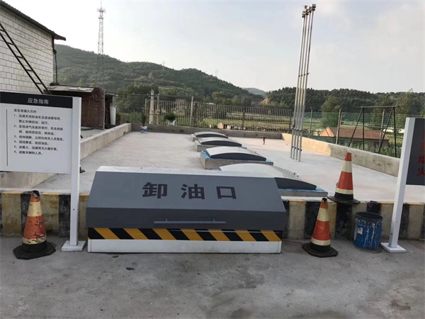 立式儲料罐